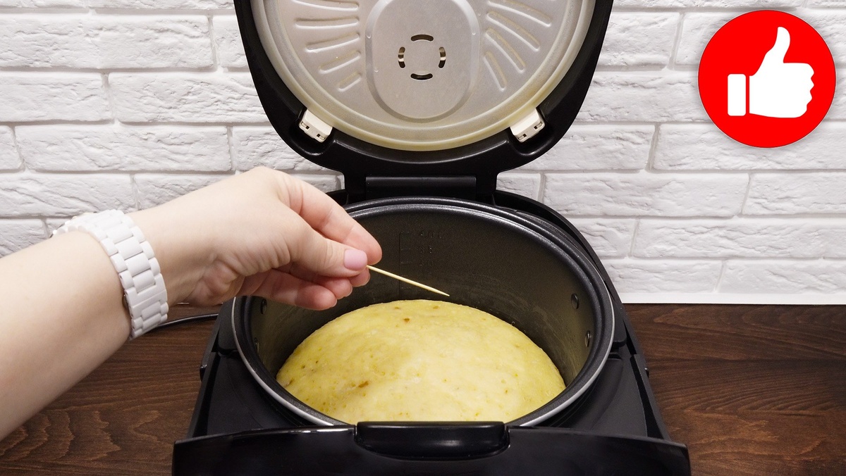 Шоколадный пирог на кефире с кокосом: простой рецепт для мультиварки