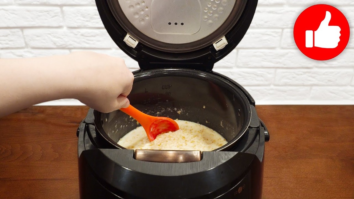 Нежная овсянка на молоке: идеальный завтрак в мультиварке