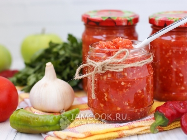 Яблоки в соусах: секреты вкусных заготовок на зиму