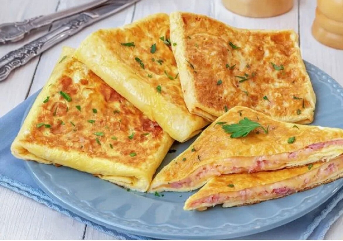 Яичные конвертики: завтрак, который вдохновляет