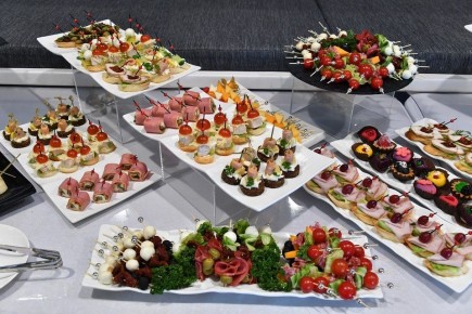 Оливье или «шуба»: что дорого обойдется дончанам под Новый год?