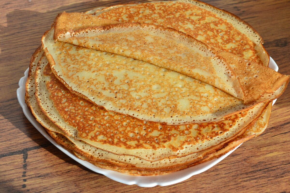 Нежные блины на кипятке: просто, быстро и вкусно