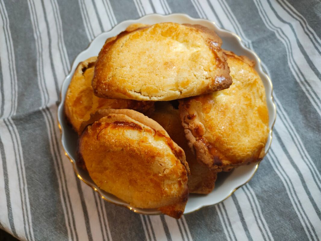 Нежные сочники с творогом