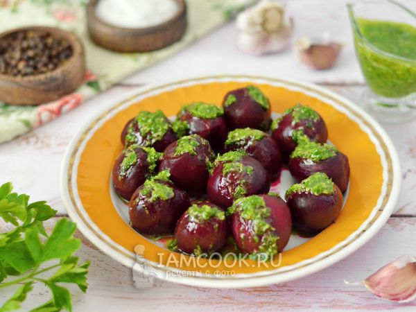 Неповторимые салаты из свеклы: простота и разнообразие на каждый день