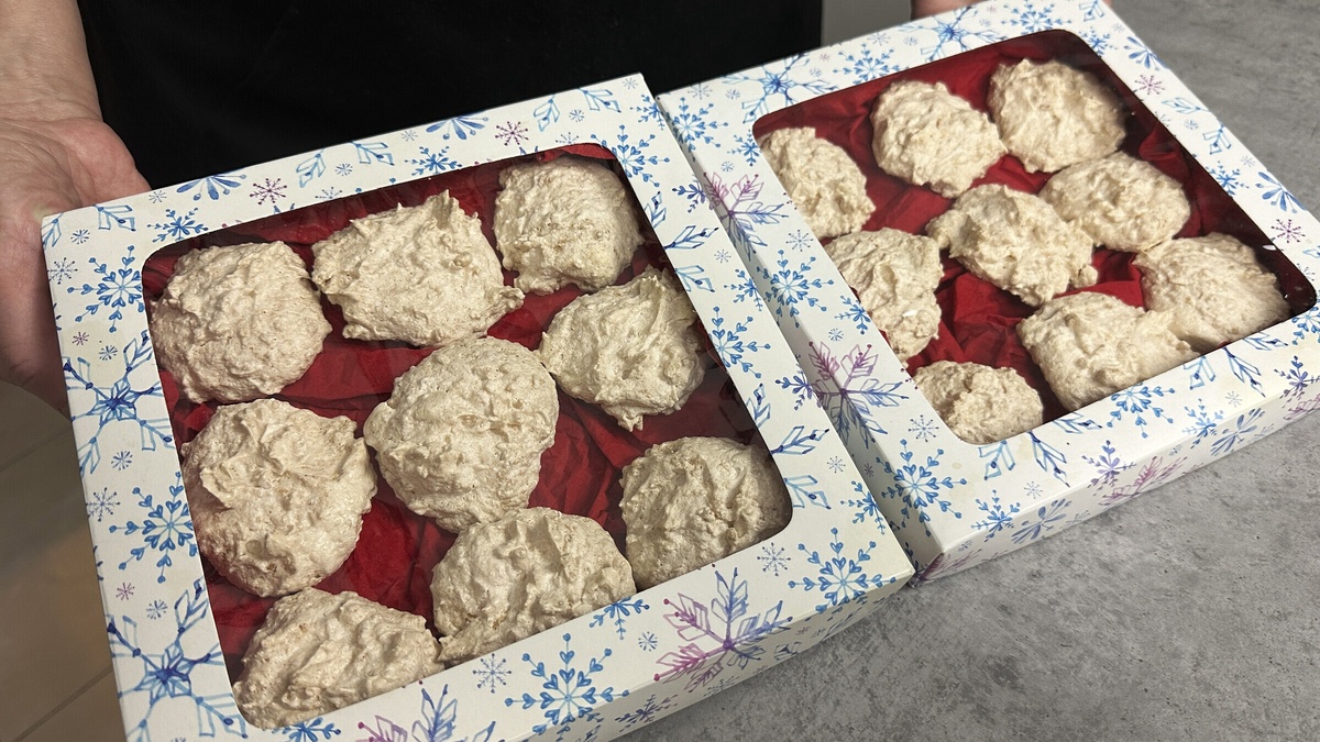 Незабываемые кокосовые макроны: идеальное угощение для праздников