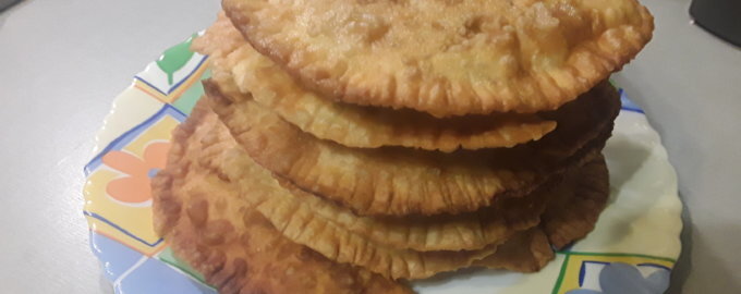 Секреты идеальных чебуреков: готовим вместе