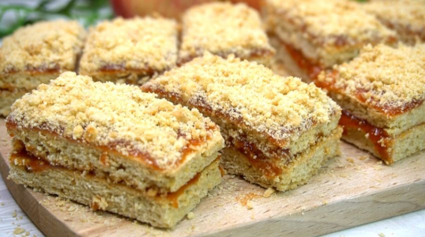 Ностальгия в каждой крошке: как приготовить песочные полоски