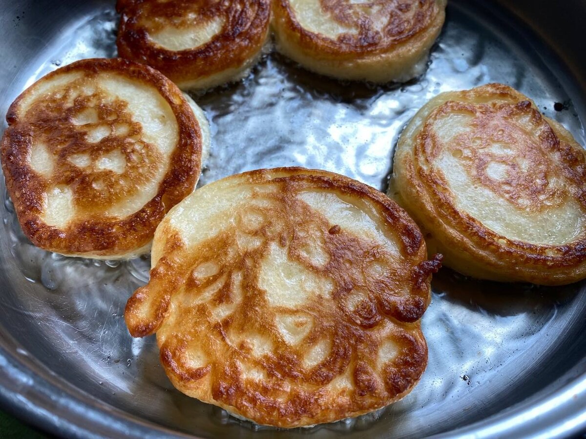 Пышные оладушки: секреты идеального теста