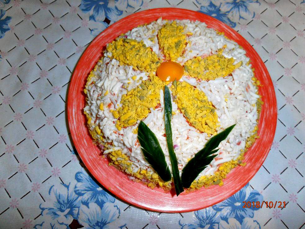 Уникальный салат, который вернет вас к вкусам детства