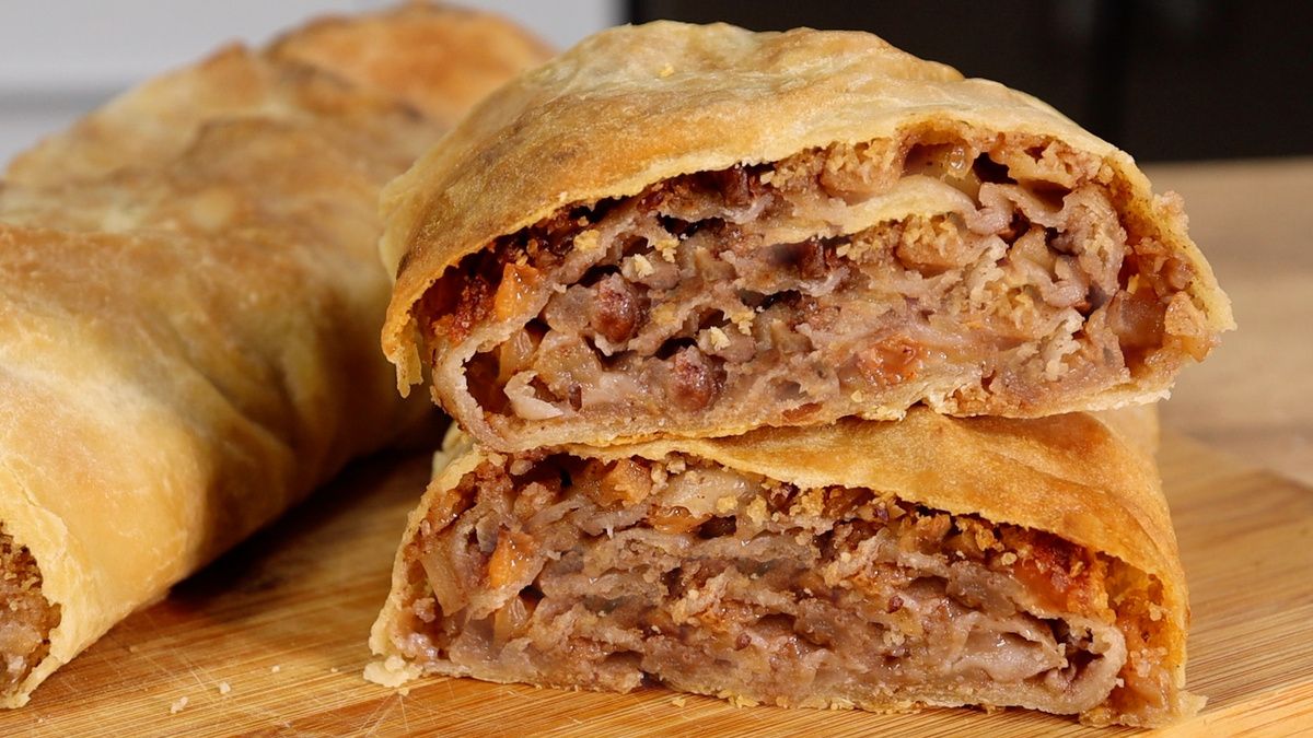 Как научиться готовить идеальный яблочный штрудель: секреты тонкого теста и ароматной начинки