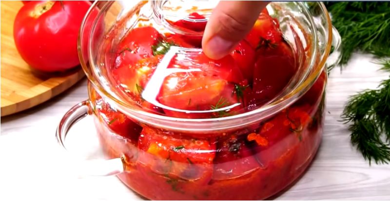 Салат из помидоров: вкусно, просто и полезно – лучшие рецепты на каждый день