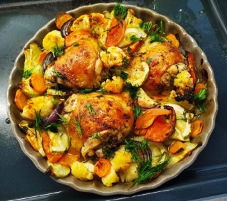 Чудо из духовки: курица с овощами для настоящих гурманов