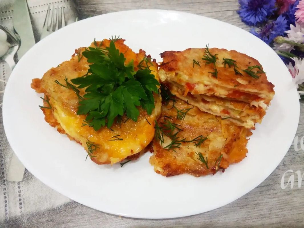 Нежные жареные кабачки с начинкой: откройте для себя новый вкус!
