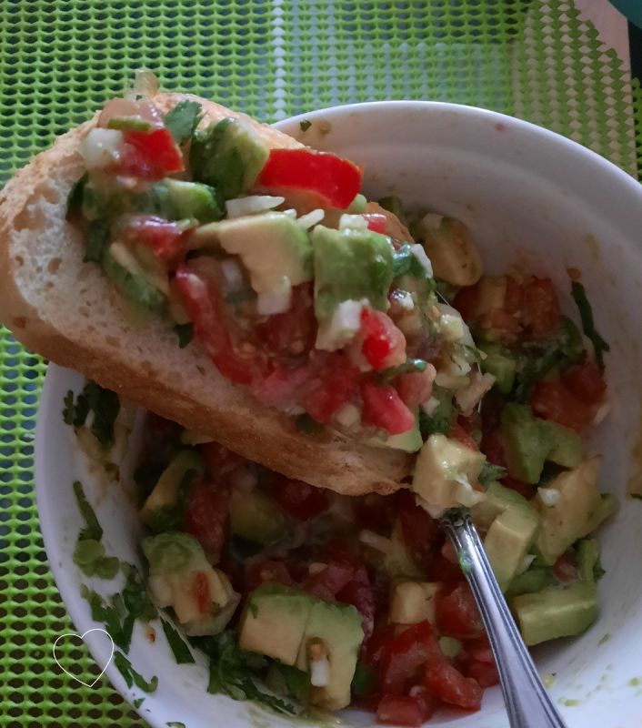 Гуакамоле: Мексиканская закуска с ярким вкусом и полезными свойствами