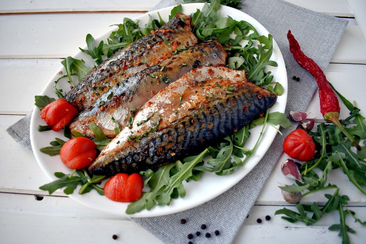 Простой и вкусный способ запечь скумбрию в духовке по рецепту Гордона Рамзи