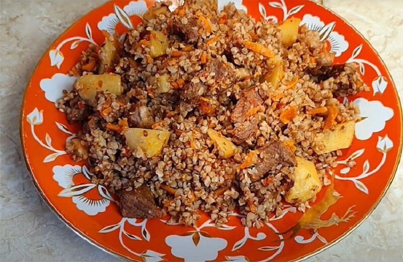 Гречка в новом обличье: сытное блюдо с мясом и овощами