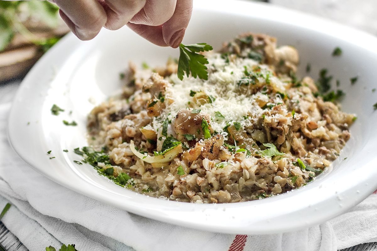 Сливочное гречотто с кроликом и белыми грибами: уникальное сочетание вкусов
